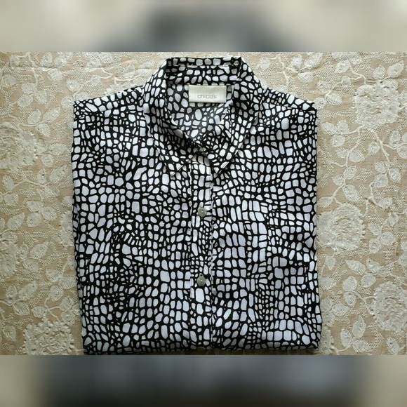 Chico's Button Blouse - Picture 6 of 7